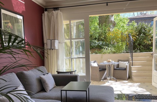 Couronne Urbaine House | Villa Amara