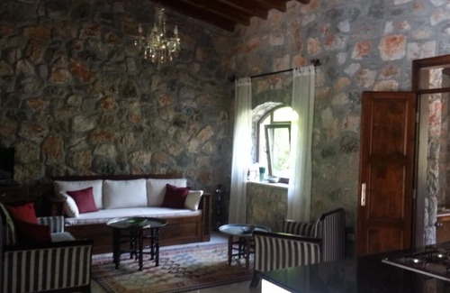 Fethiye Villa | Villa Amara is a cosy stone build holiday retreat with private pool and garden.