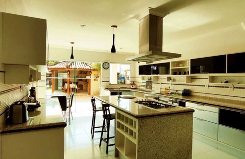 Marina House | Villa Amarela