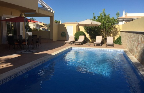 Albardeira Villa | Villa Amarela - Stunning New Villa With Private Pool And Garden