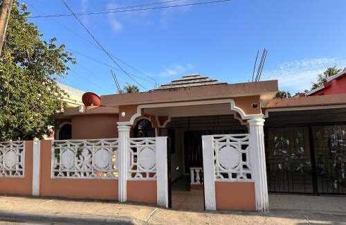 Reparto Ibarra Villa | Villa Amarilis