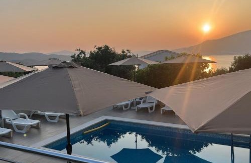 Okrug Gornji Apartment | Villa Amaris - Apartments with sea view & heated swimming pool at Čiovo