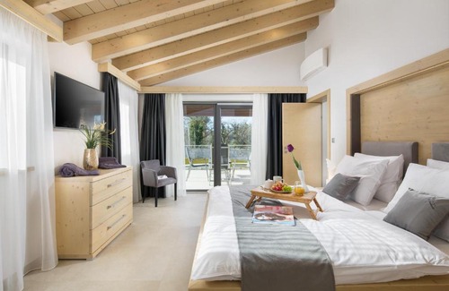 Jursici Villa | Villa Ambienta