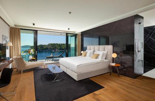 Stikovica Villa | Villa Amelie - Private Seaside Haven
