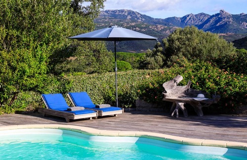 Figari Villa | Villa Amelie - Two Bedroom Villa, Sleeps 4