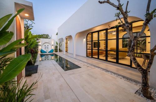 Kelating Villa | Villa Amerta Stynn - Stylish 2BR Tropical Retreat Villa near Kelating Beach