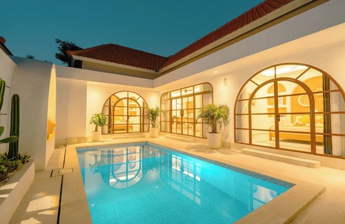 Berawa Hotel | Villa Amisa Berawa