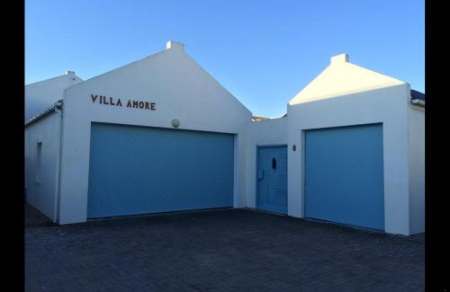 Paternoster House | Villa Amore