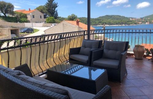Stikovica Apartment | Villa Ana