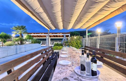 Okrug Donji Villa | Villa Anadi