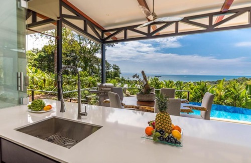Ballena Resort | Villa Ananda