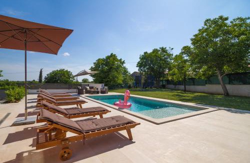 Bicici Villa | Villa Anavi