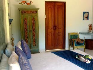 Sawangan House | Villa Anjing