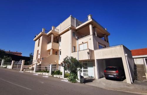 Blizikuce House | Villa Anlave