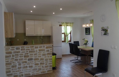 Kornic House | VILLA ANNA (5*): Stone house, heated pool, Jacuzzi, sea view, Gym, 900m from sea