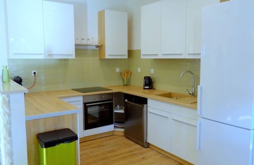 Kornic House | VILLA ANNA (5*): Stone house, heated pool, Jacuzzi, sea view, Gym, 900m from sea