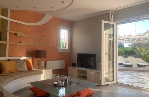 Alinda House | Villa Anna