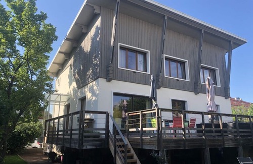 Annecy Villa | Villa Annecy with Jacuzzi near lake and town center, sleeps 8
