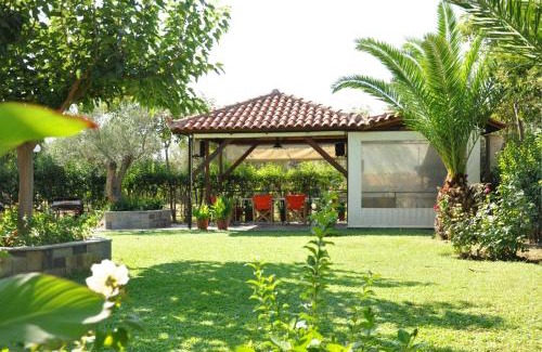 Sarakiniko Apartment | Villa Annilena