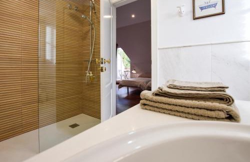 Malaga-Este Bed & Breakfast | Villa Antumalal B&B