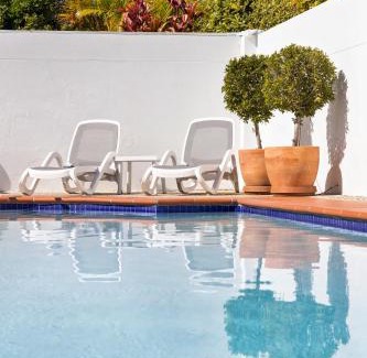 Noosaville Apartment | Villa Aqua Riverside Retreat with Pool