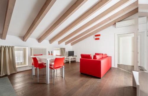Riva del Garda Apartment | Villa Aranci Downtown