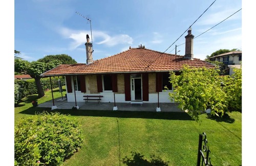 Taussat Villa | Villa Arcachonnaise 200m from the beach