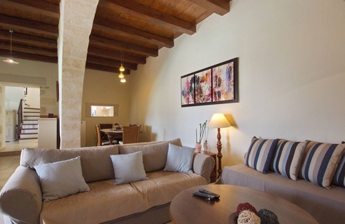 Plaka Villa | Villa Argiro
