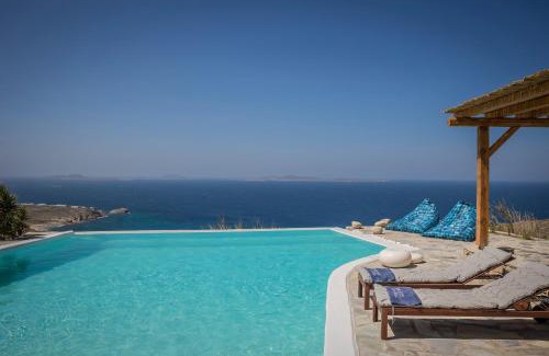 Faros Armenistis Villa | Villa Argo by Mykonos Top Villas