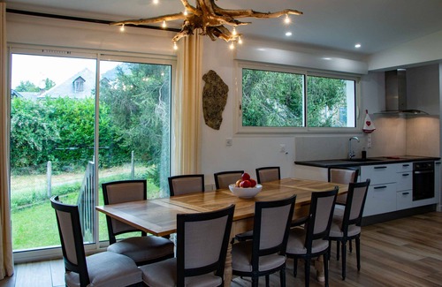 Juzet-de-Luchon House | Villa Art Natura, completely renovated and new equipped (very good bedding)