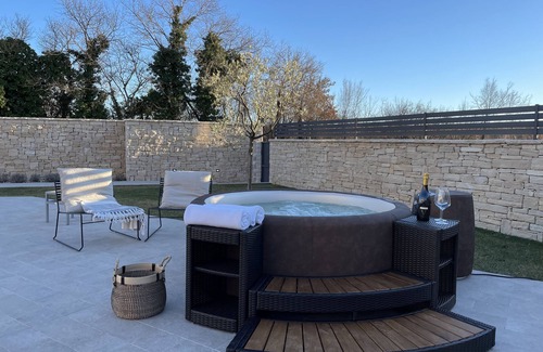 Matohanci Villa | Villa Art Renata - Pool, Sauna & Jacuzzi on 700m2