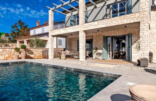 Matohanci Villa | Villa Art Renata with Pool & Sauna