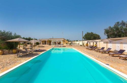 Oria Villa | Villa Artesole