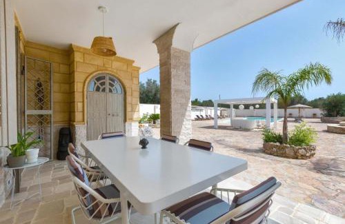 Oria Villa | Villa Artesole