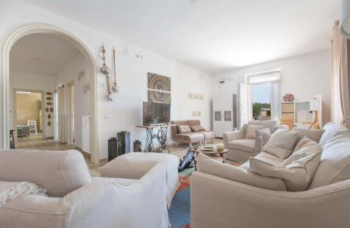 Oria Villa | Villa Artesole