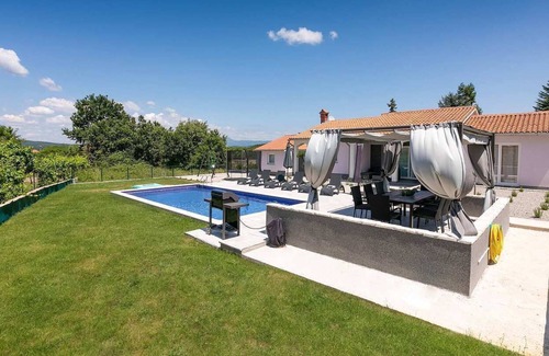 Rogocana Villa | Villa Astrid with pool and sauna, ideal for families or couples