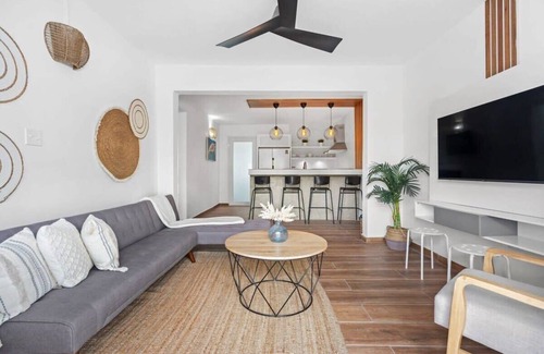 Dorado del Mar Apartment | Villa Atlántico Pez | Trendy 2 BR w/Parking