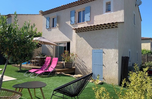 Fuveau Villa | Villa au Calme, 6 Personnes Avec Piscine