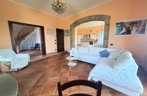 Laureana Cilento Villa | Villa Aurora " Villa Grande"