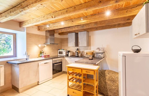 Avajan House | Villa Avajan, 2 bedrooms, 5 persons
