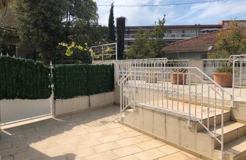 California - Pezou Apartment | Villa avec Jardin à 5 min de marche du centre de Cannes et plages