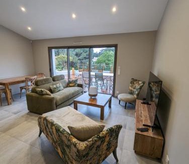 Saint-Jean-de-Monts House | Villa avec Spa niché dans la forêt à deux pas des plages