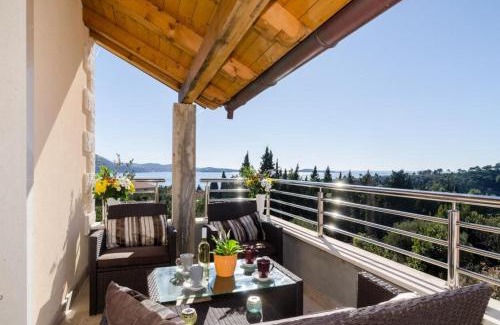 Brasina Villa | Villa Avoca