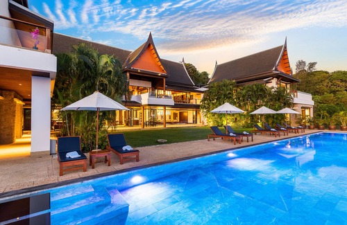 Kamala Villa | Villa Aye