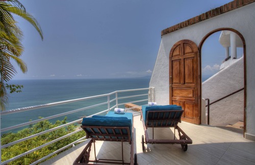 Conchas Chinas Villa | Villa Azul