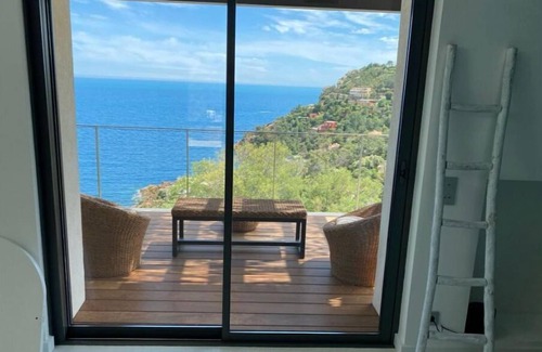 Theoule-Superieur Villa | Villa Azur