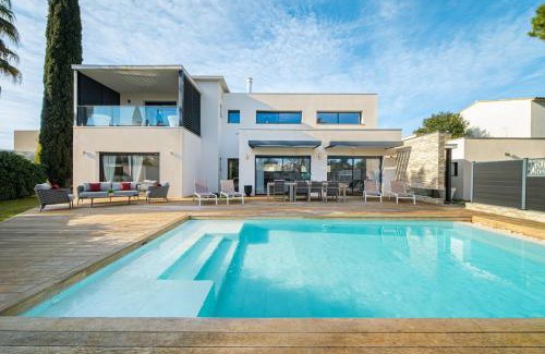 Castelnau-le-Lez Villa | Villa Azurea - Aux portes de Montpellier - 10 personnes