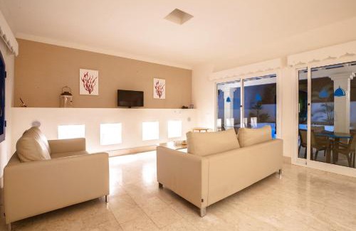 Geafond Villa | Villa Bahía