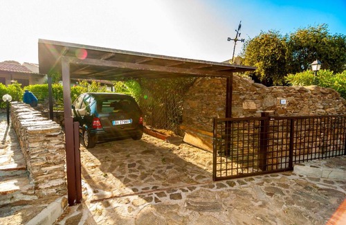 Baia Sant'Anna Villa | Villa Baia
