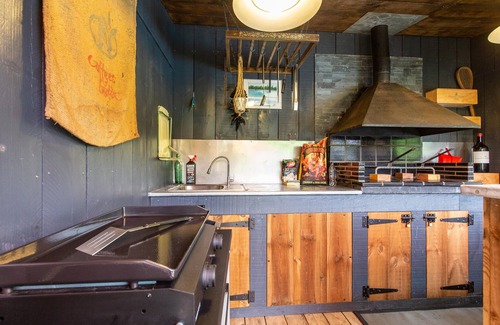 Hourtin House | "Villa Bambou" wooden house with private pool